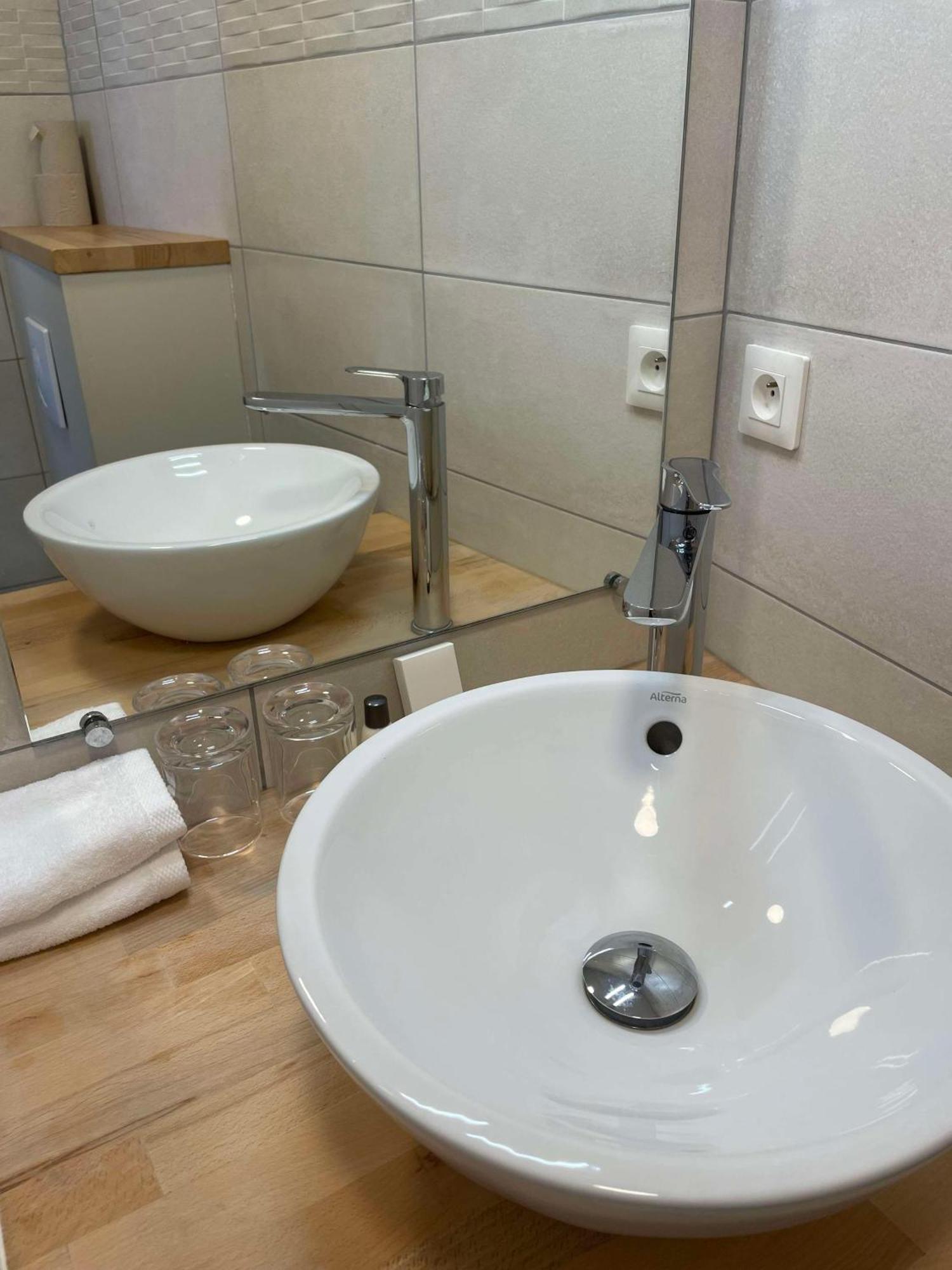 Brit Hotel Kara Sainte Anne D'Auray Ngoại thất bức ảnh