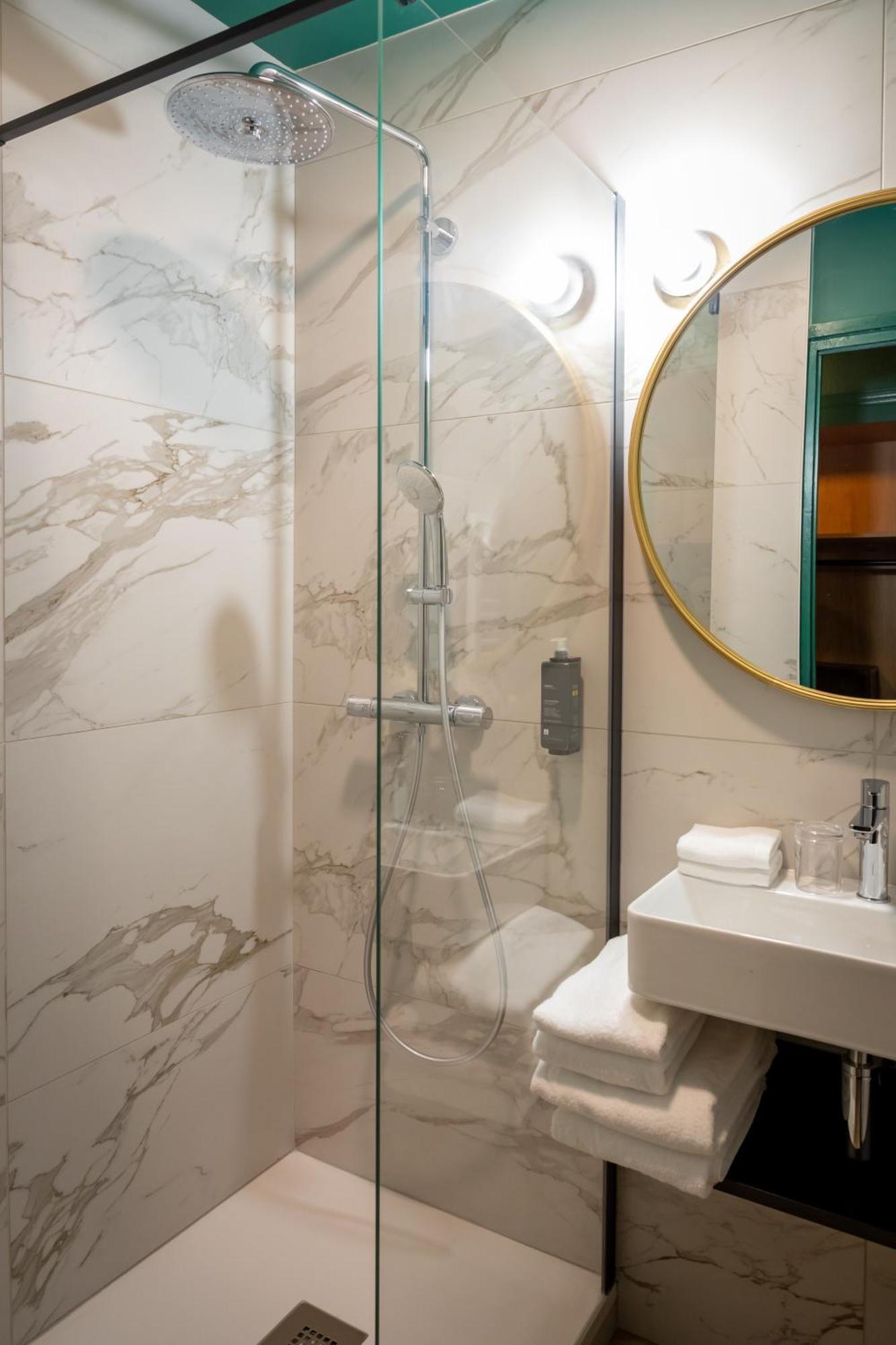 Brit Hotel Kara Sainte Anne D'Auray Phòng bức ảnh